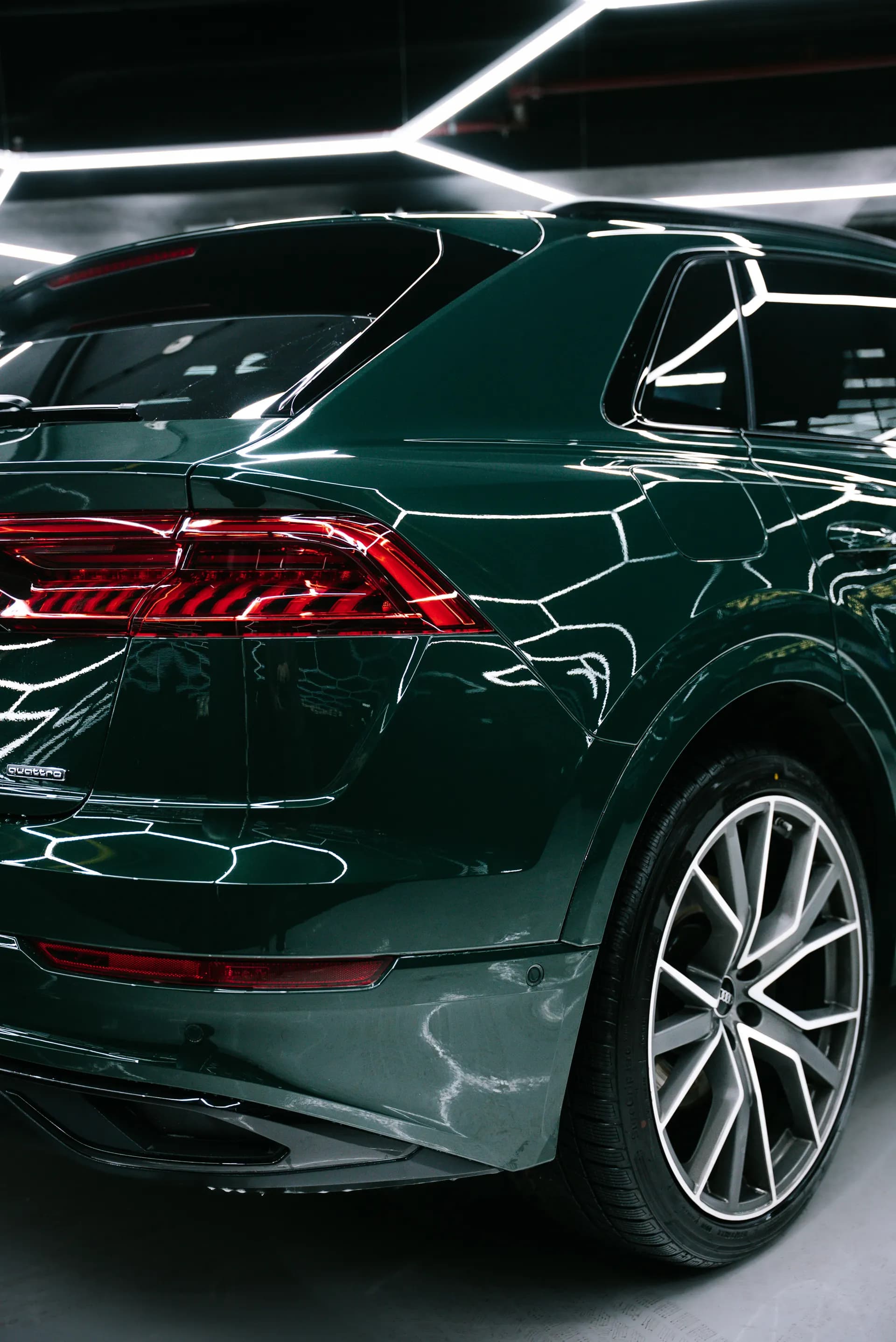 AUDI Q8 GREEN - PPF