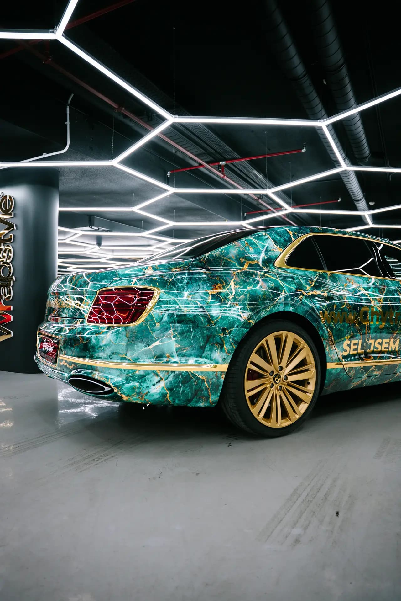 Bentley Design Zelený mramor