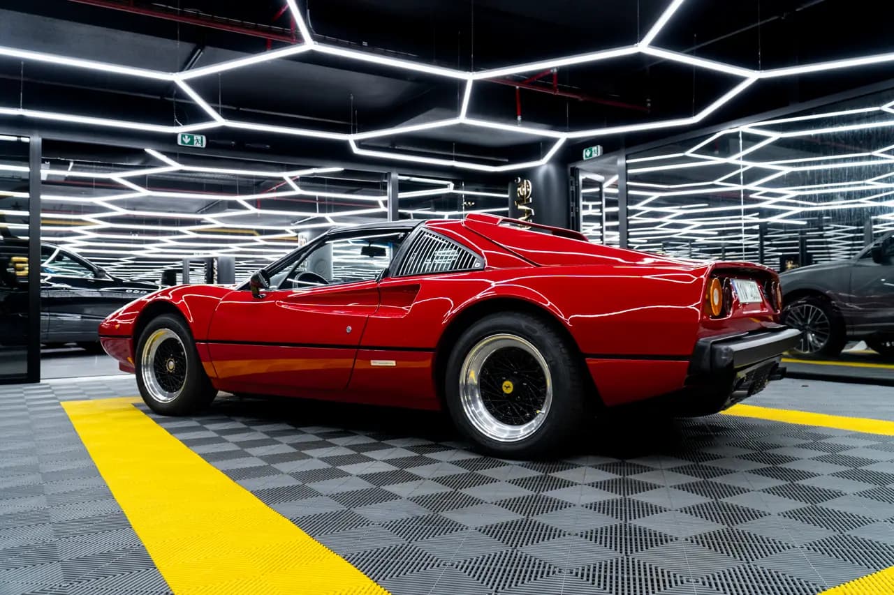 Ferrari renovace laku